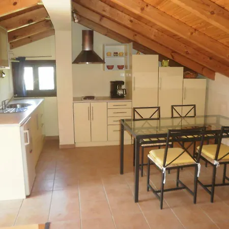Seafront Cozy Loft Eratini