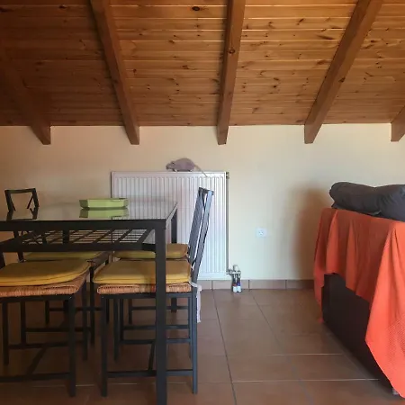 Seafront Cozy Loft Eratini
